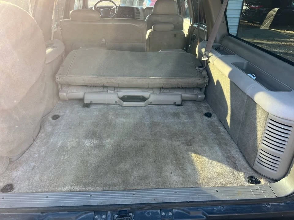 1998 Chevrolet Suburban - Image 4 of 20