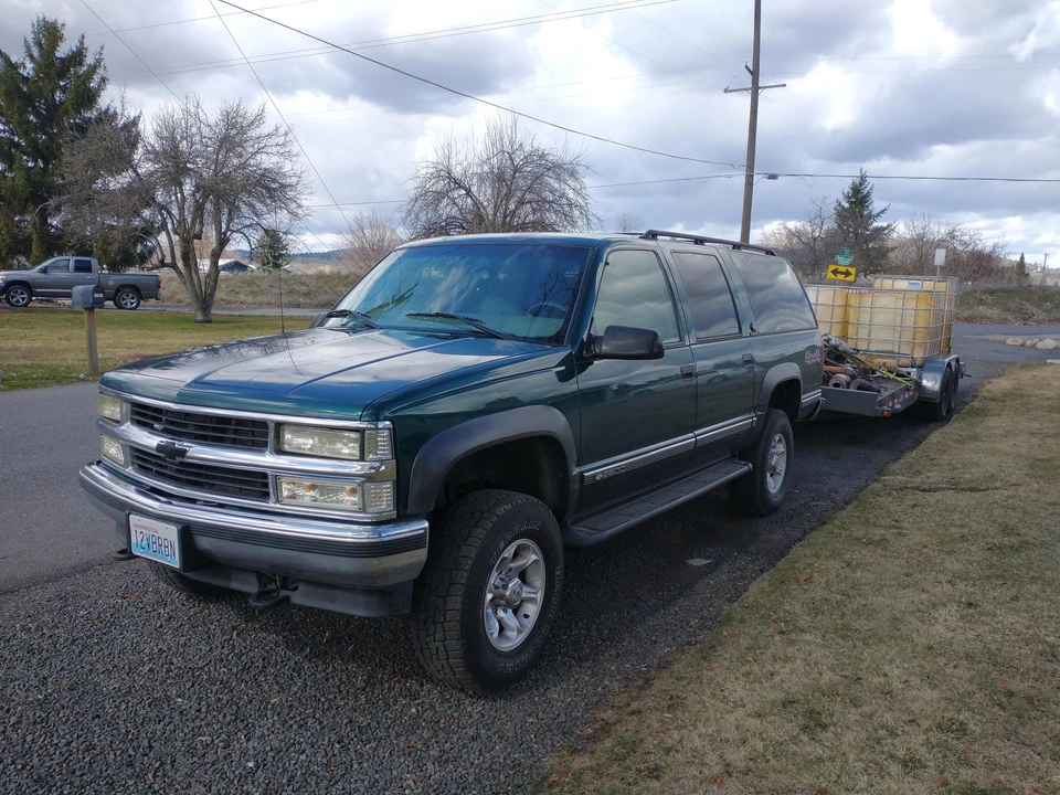 1998 Chevrolet Suburban 8th Gen - Image 26 of 31