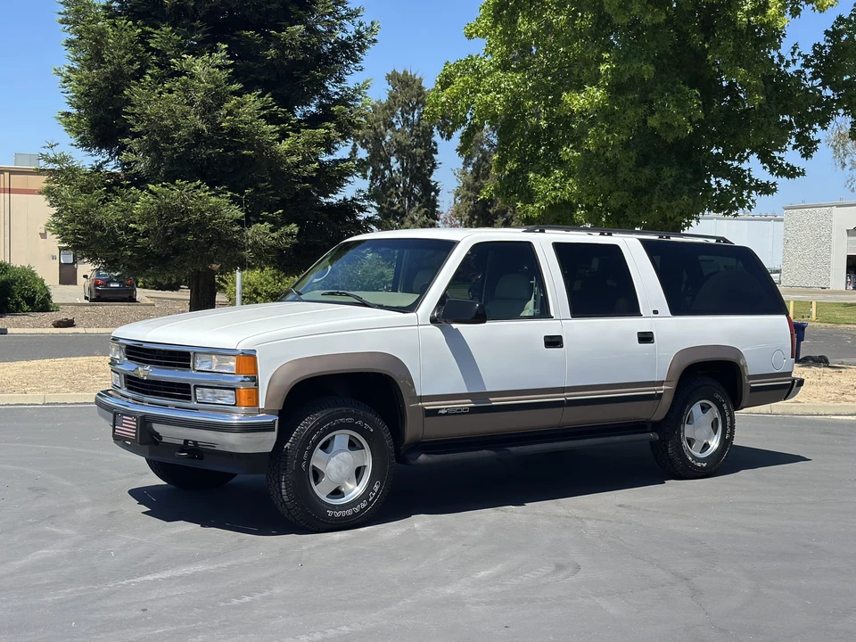 1998 Chevrolet Suburban 8th Gen - Image 5 of 31