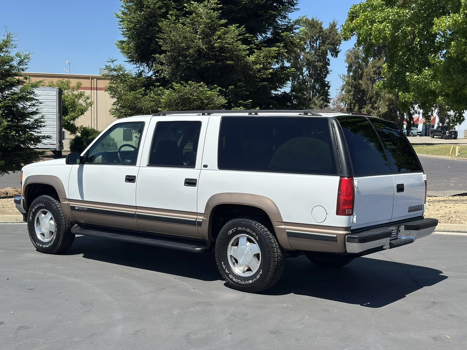 1998 Chevrolet Suburban 8th Gen - Image 14 of 31