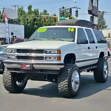 1998 Chevrolet Suburban K1500 4WD 5.7L