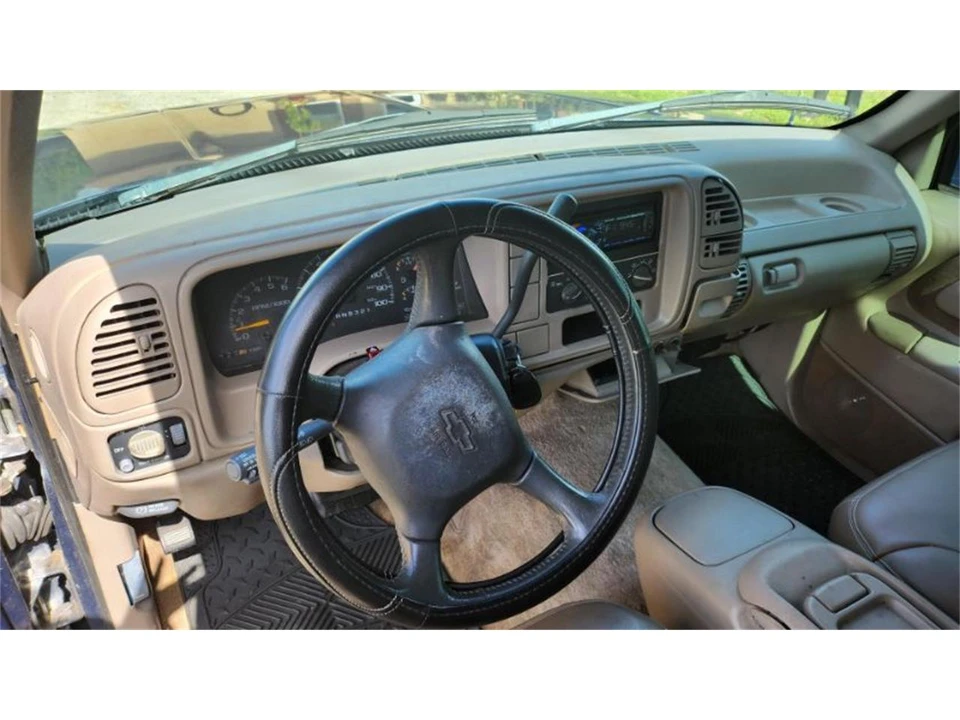 1998 Chevrolet Tahoe 1st Gen - Image 10 of 19