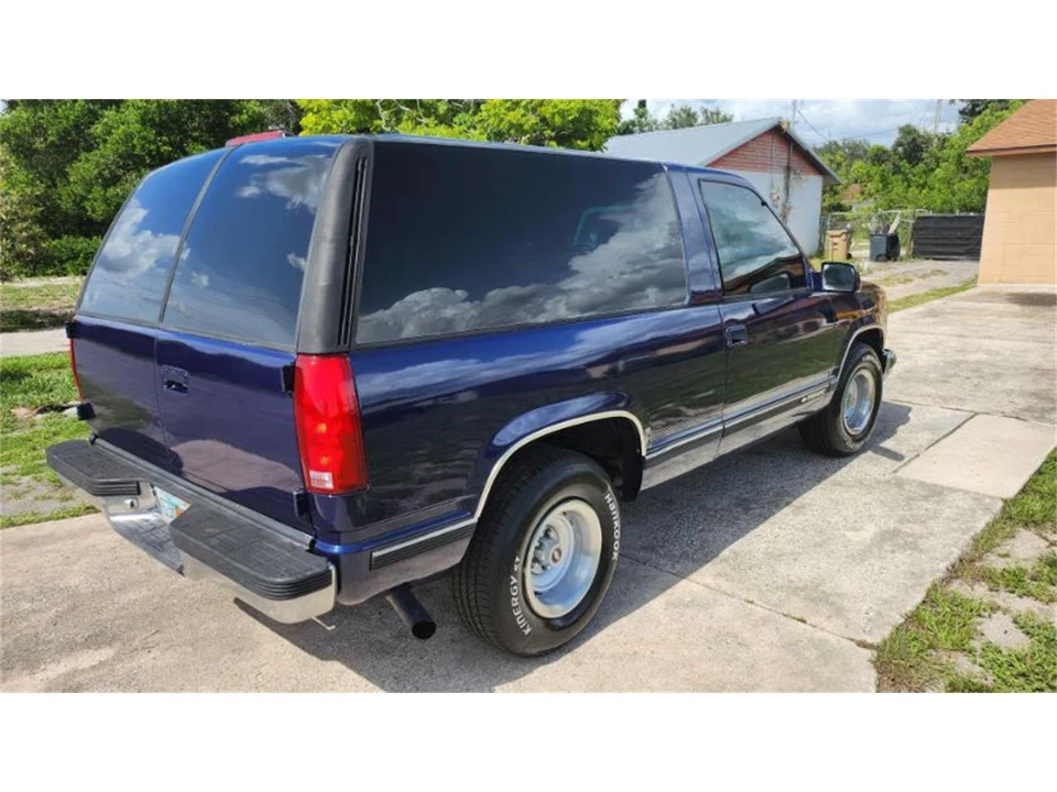 1998 Chevrolet Tahoe 1st Gen - Image 3 of 19