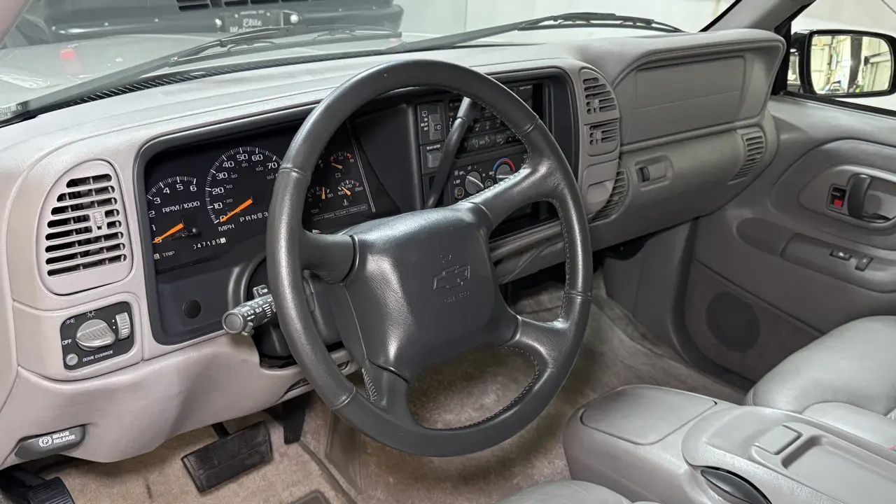 1998 Chevrolet Tahoe 1st Gen - Image 12 of 25