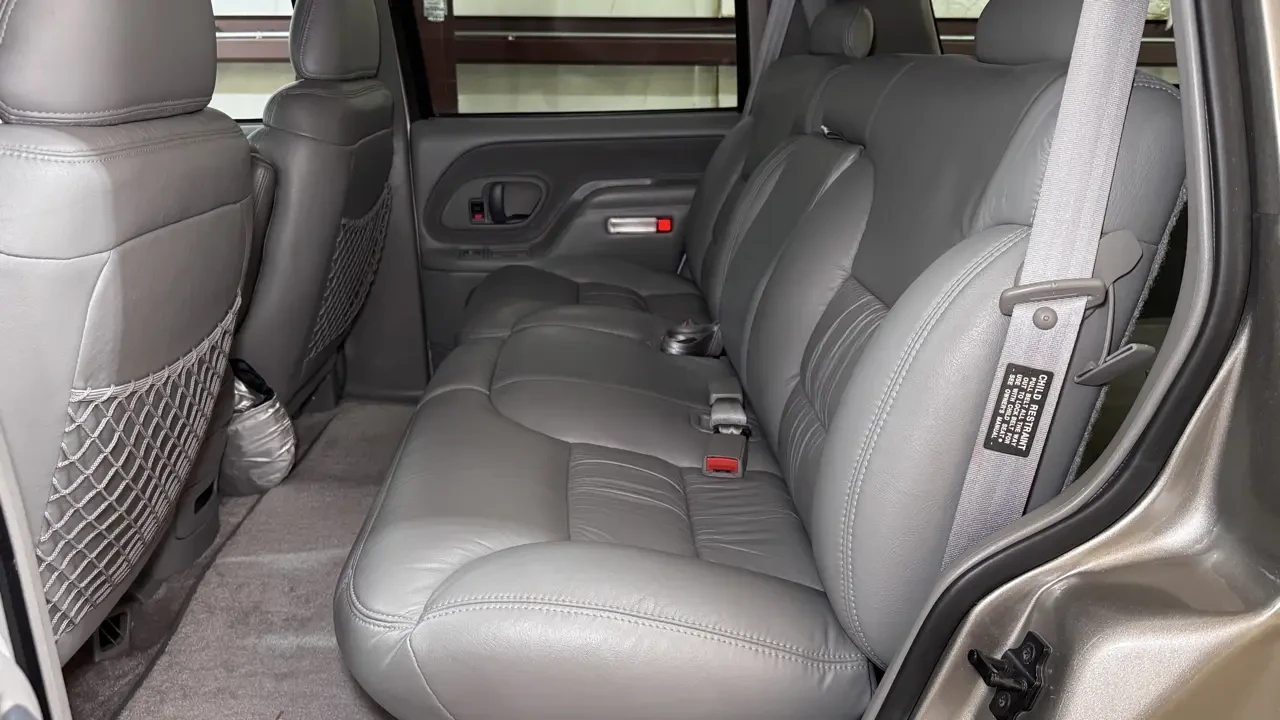 1998 Chevrolet Tahoe 1st Gen - Image 16 of 25