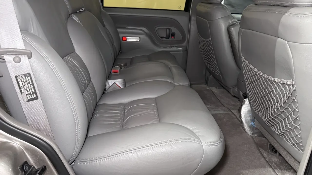1998 Chevrolet Tahoe 1st Gen - Image 17 of 25