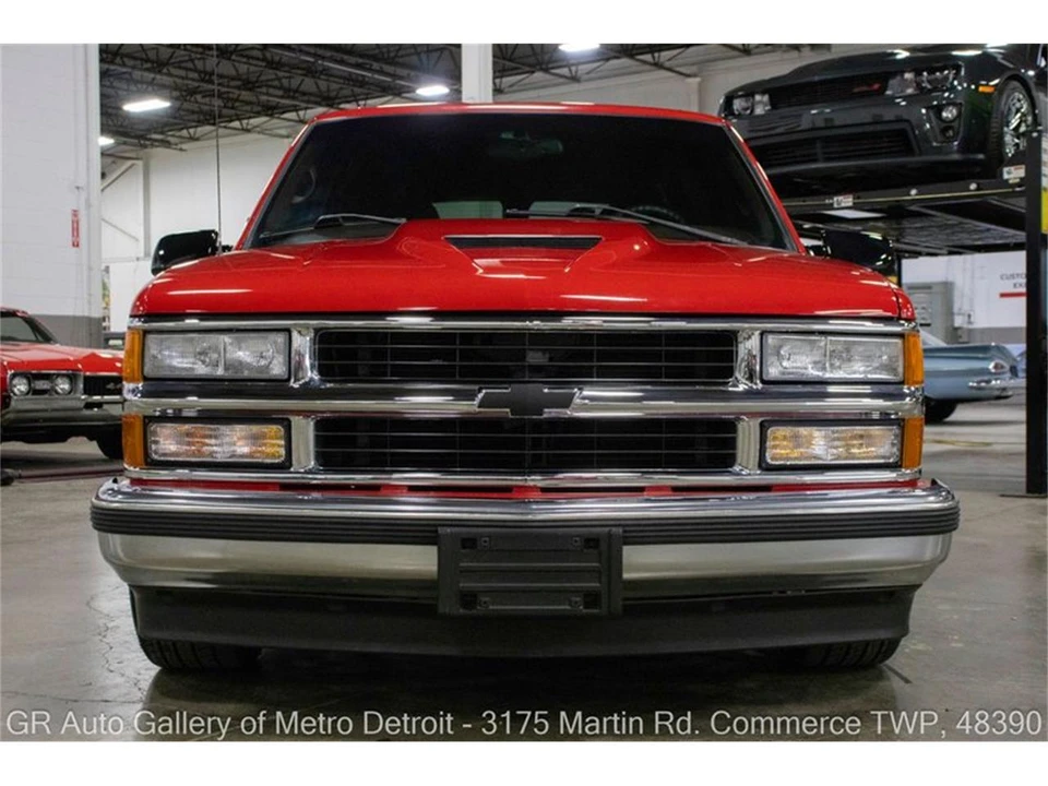 1998 Chevrolet Tahoe 1st Gen - Image 12 of 31
