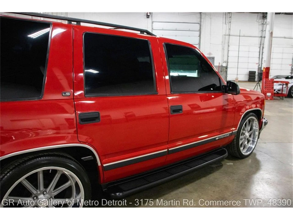1998 Chevrolet Tahoe 1st Gen - Image 22 of 31