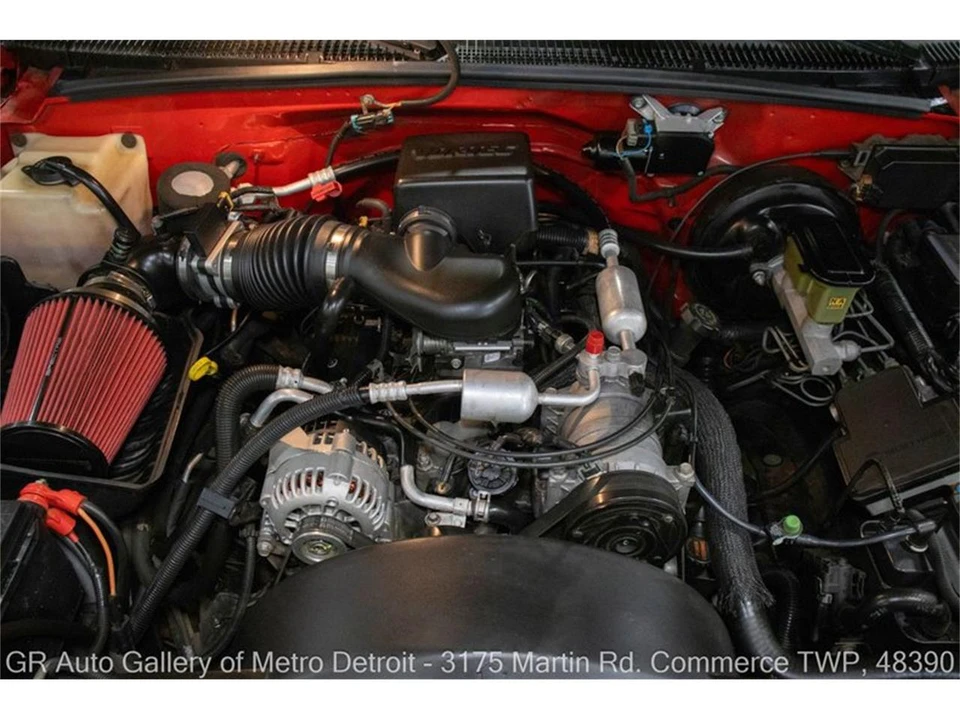 1998 Chevrolet Tahoe 1st Gen - Image 18 of 31