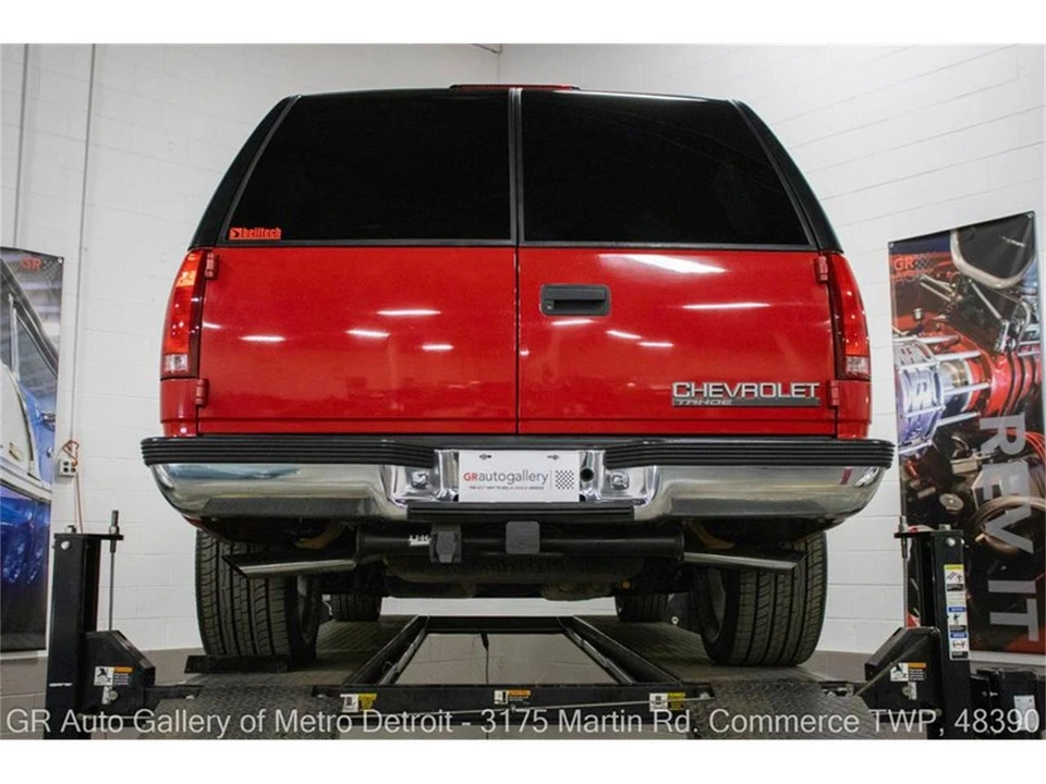 1998 Chevrolet Tahoe 1st Gen - Image 19 of 31