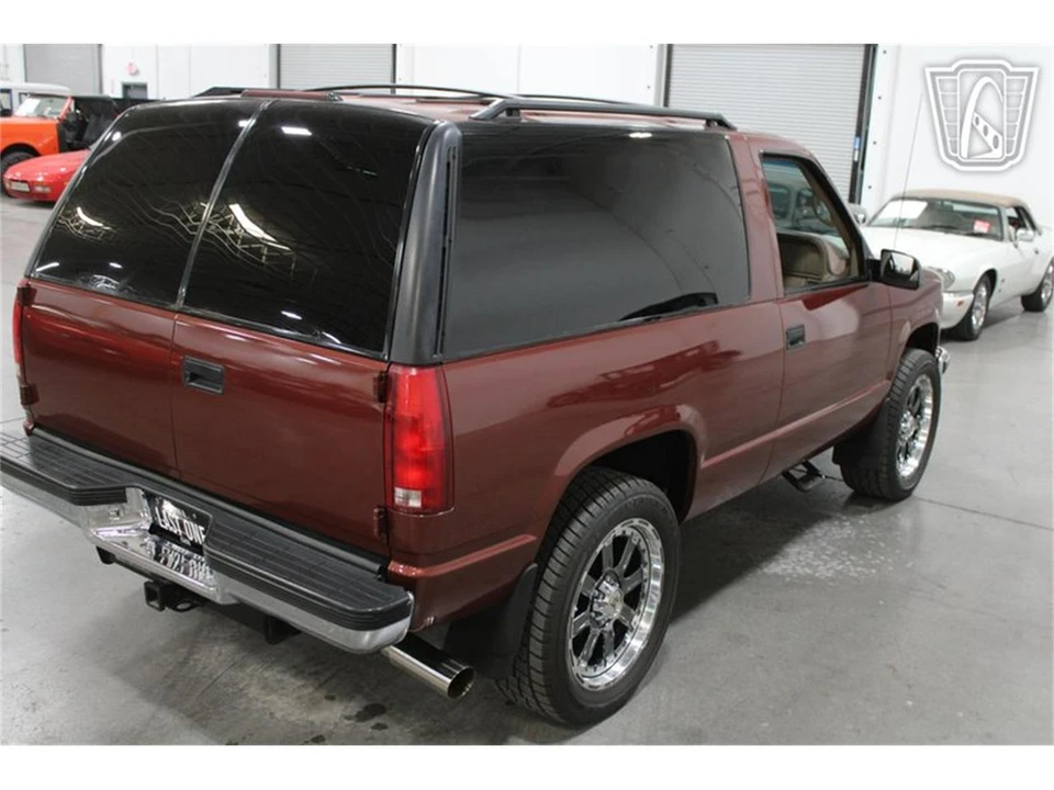 1998 Chevrolet Tahoe 1st Gen - Image 12 of 31