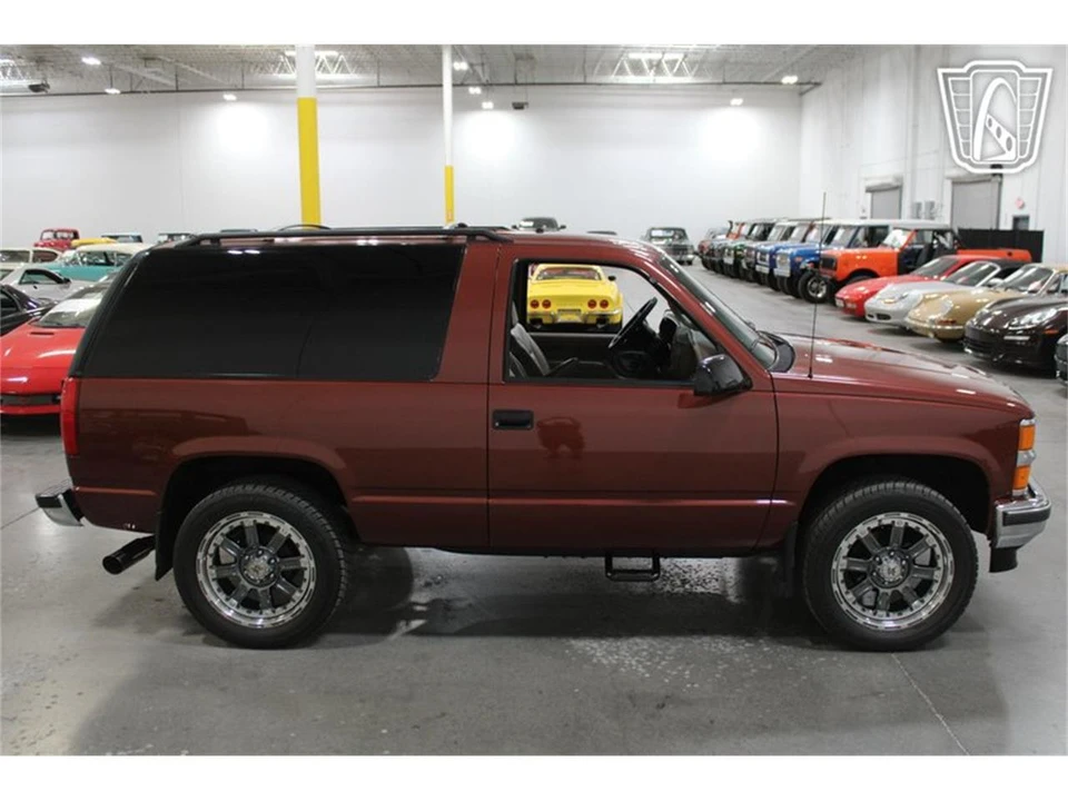 1998 Chevrolet Tahoe 1st Gen - Image 13 of 31