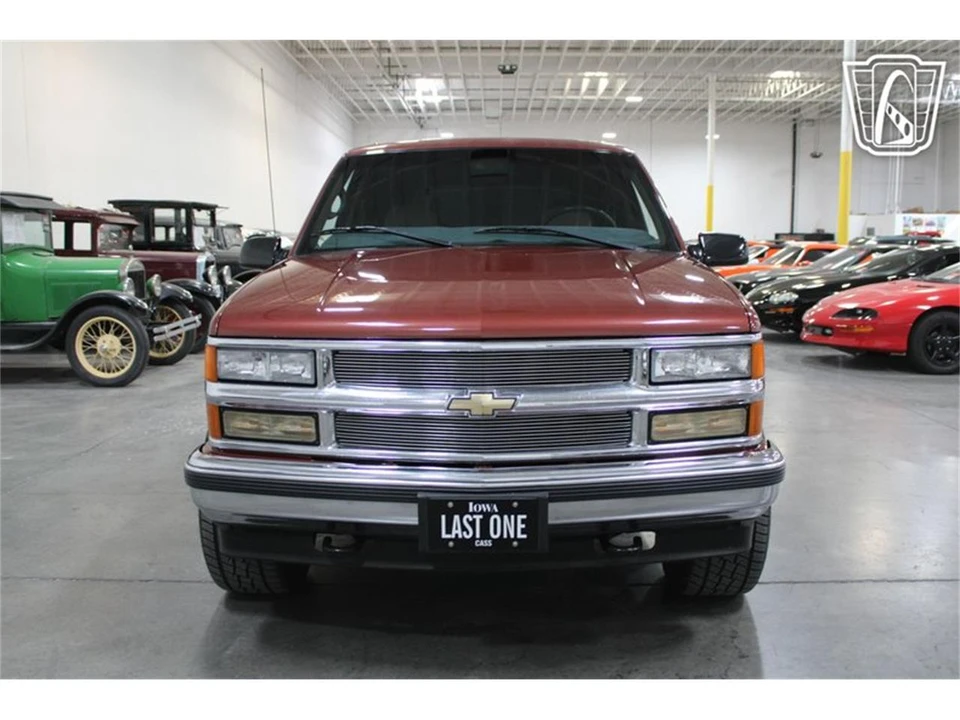 1998 Chevrolet Tahoe 1st Gen - Image 15 of 31