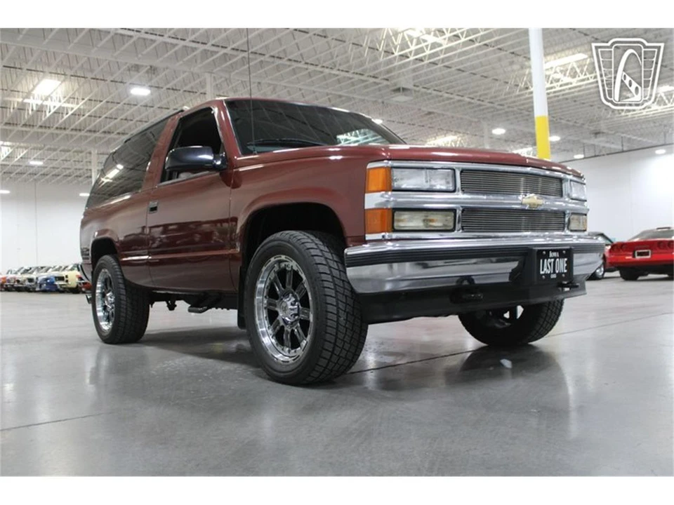 1998 Chevrolet Tahoe 1st Gen - Image 30 of 31
