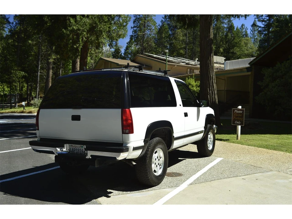1998 Chevrolet Tahoe 1st Gen - Image 3 of 31
