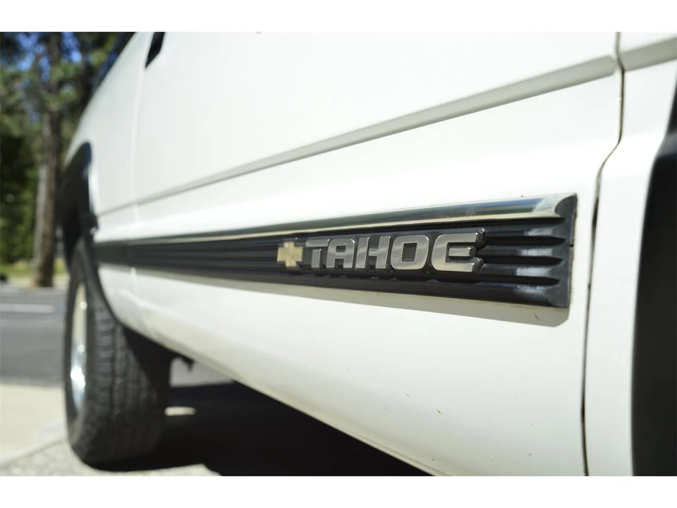 1998 Chevrolet Tahoe 1st Gen - Image 11 of 31