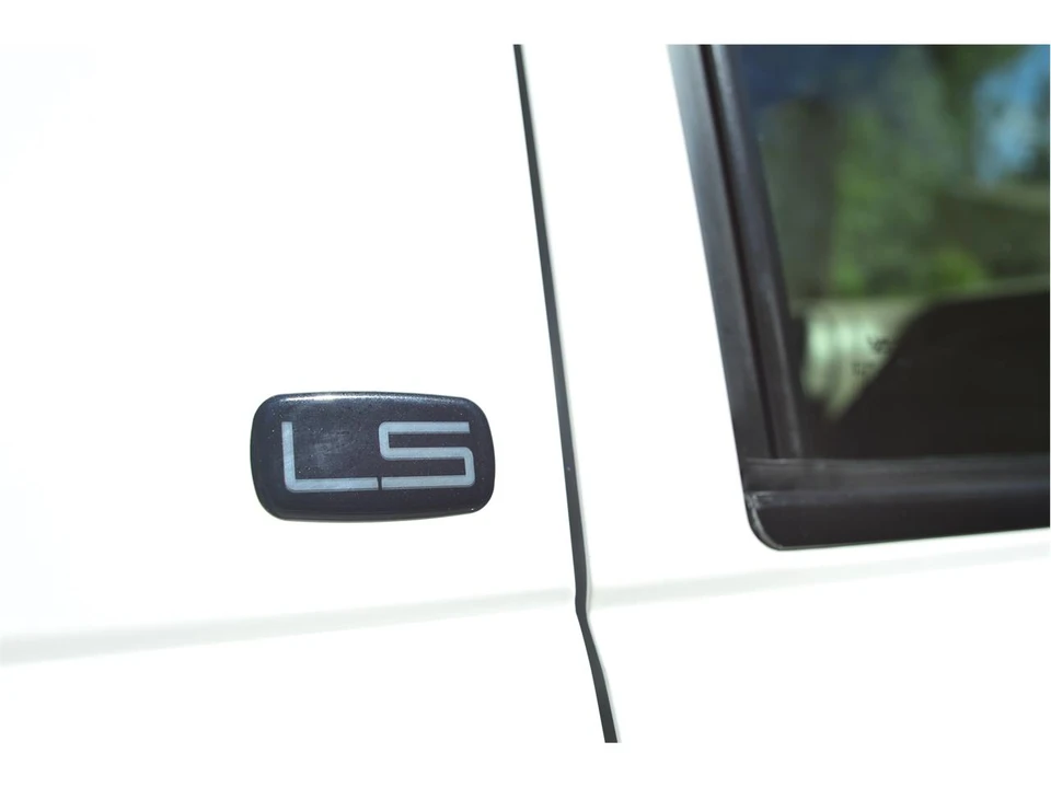 1998 Chevrolet Tahoe 1st Gen - Image 15 of 31