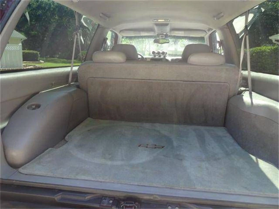 1998 Chevrolet Tahoe 1st Gen - Image 26 of 31