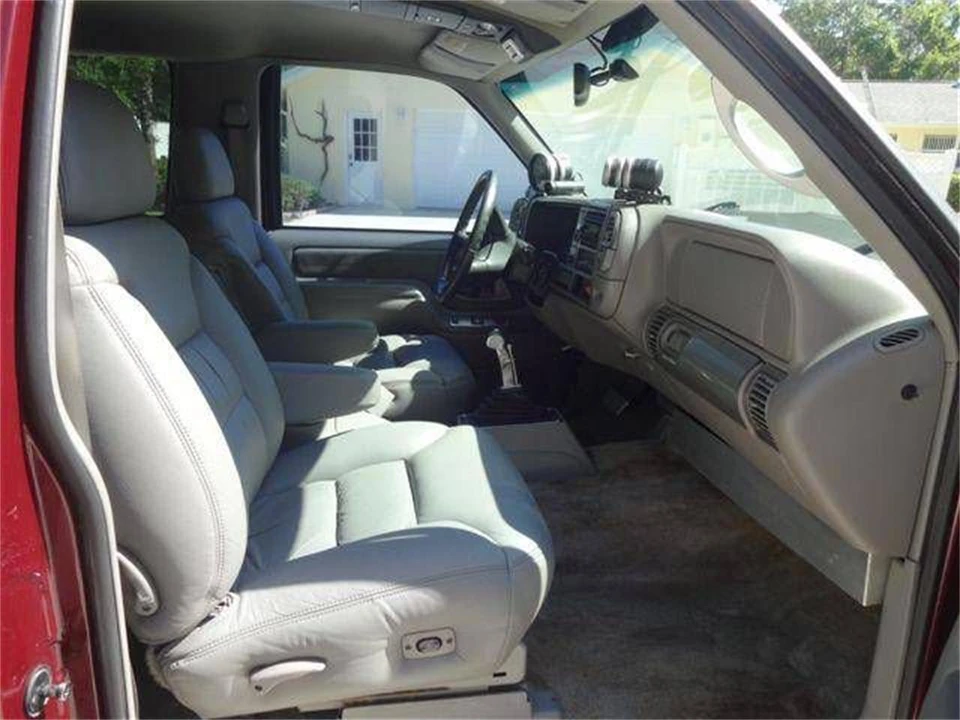 1998 Chevrolet Tahoe 1st Gen - Image 29 of 31