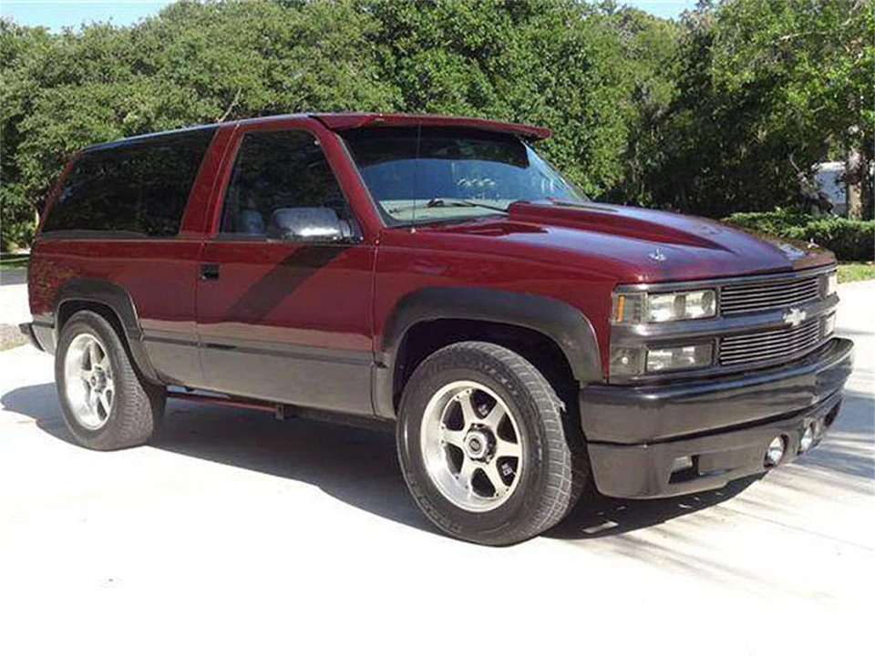 1998 Chevrolet Tahoe 1st Gen - Image 2 of 31