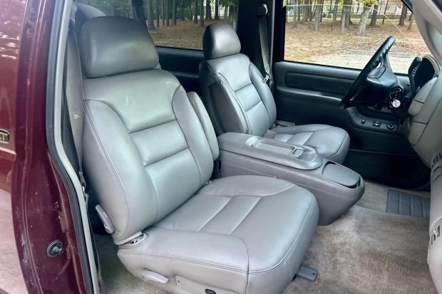 1998 Chevrolet Tahoe 1st Gen - Image 4 of 7