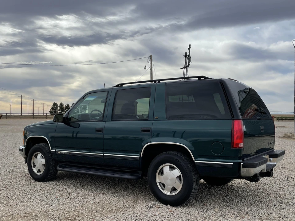 1998 Chevrolet Tahoe 1st Gen - Image 19 of 31