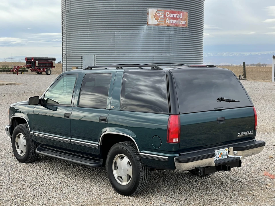 1998 Chevrolet Tahoe 1st Gen - Image 25 of 31