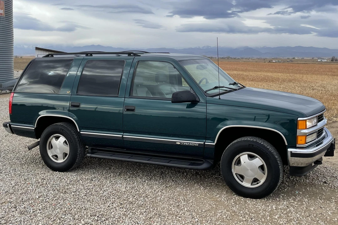1998 Chevrolet Tahoe 1st Gen - Image 3 of 31