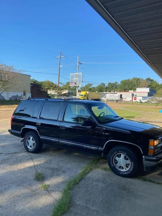 1998 Chevrolet Tahoe 1st Gen - Image 9 of 9