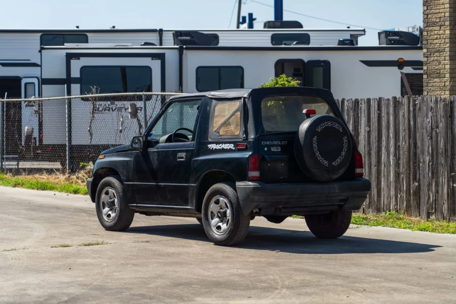1998 Chevrolet Tracker - Image 11 of 18