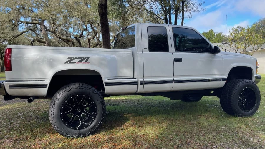 1998 Chevrolet C/K 4th Gen - Image 2 of 17