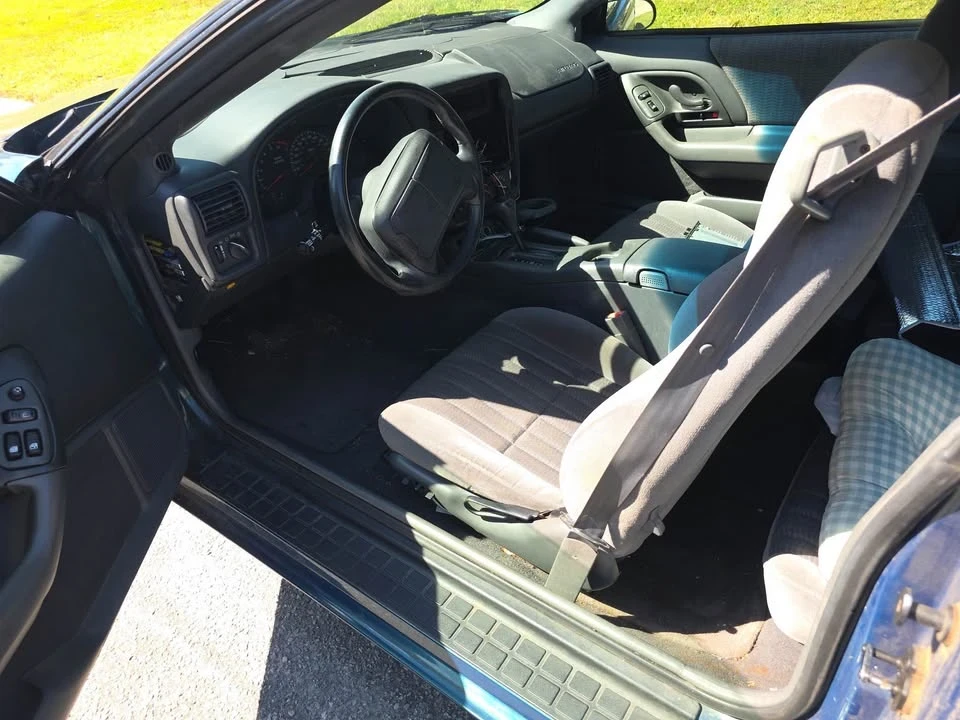 1998 Chevrolet Camaro 4th Gen - Image 5 of 9
