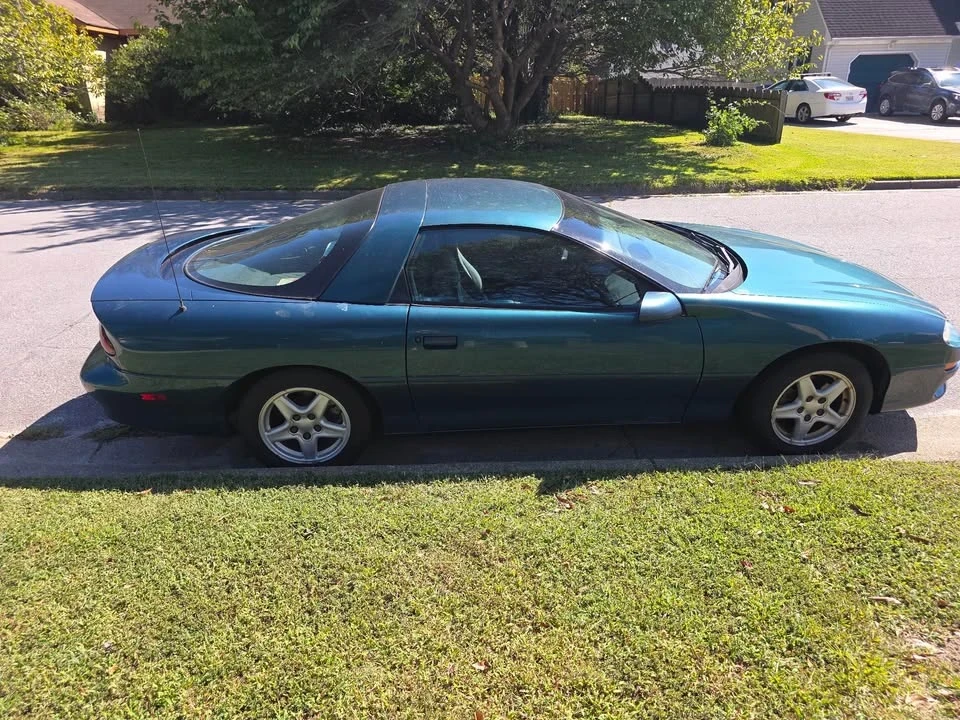 1998 Chevrolet Camaro 4th Gen - Image 2 of 9