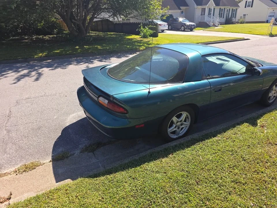 1998 Chevrolet Camaro 4th Gen - Image 3 of 9