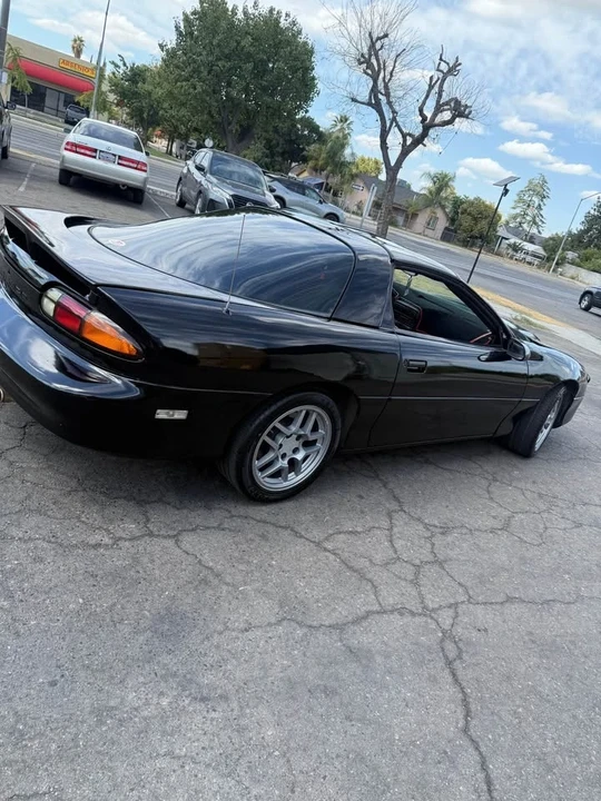 1998 Chevrolet Camaro 4th Gen - Image 5 of 8