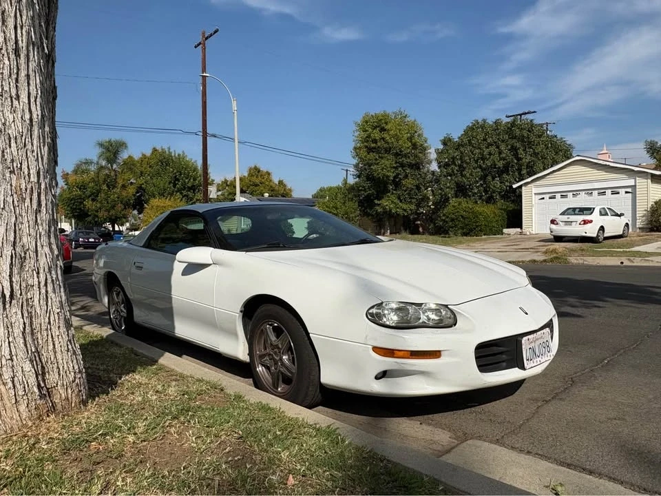1998 Chevrolet Camaro 4th Gen - Image 4 of 9
