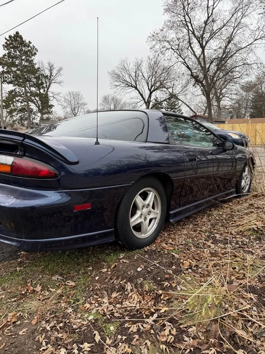 1998 Chevrolet Camaro 4th Gen - Image 8 of 17