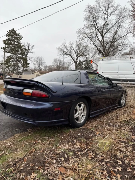 1998 Chevrolet Camaro 4th Gen - Image 6 of 17