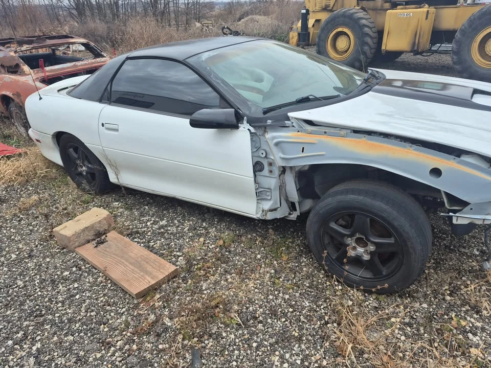 1998 Chevrolet Camaro 4th Gen - Image 2 of 2