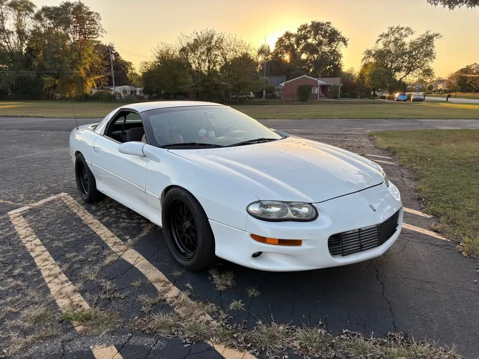 1998 Chevrolet Camaro 4th Gen - Image 2 of 8