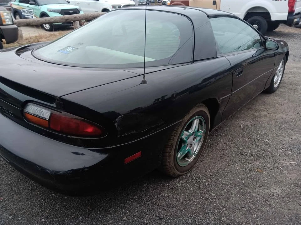1998 Chevrolet Camaro 4th Gen - Image 4 of 10