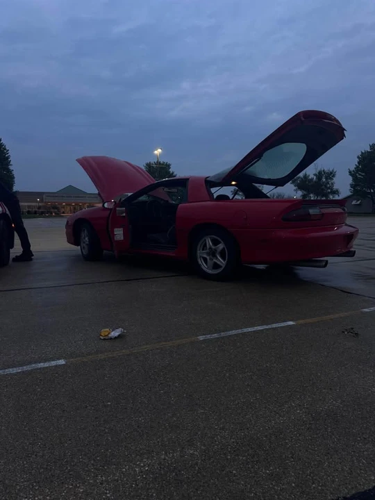 1998 Chevrolet Camaro 4th Gen - Image 9 of 13