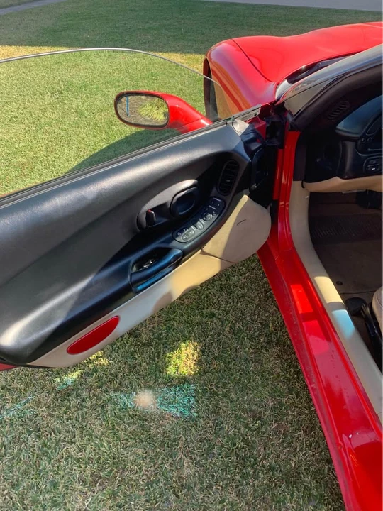 1998 Chevrolet Corvette C5 - Image 7 of 13