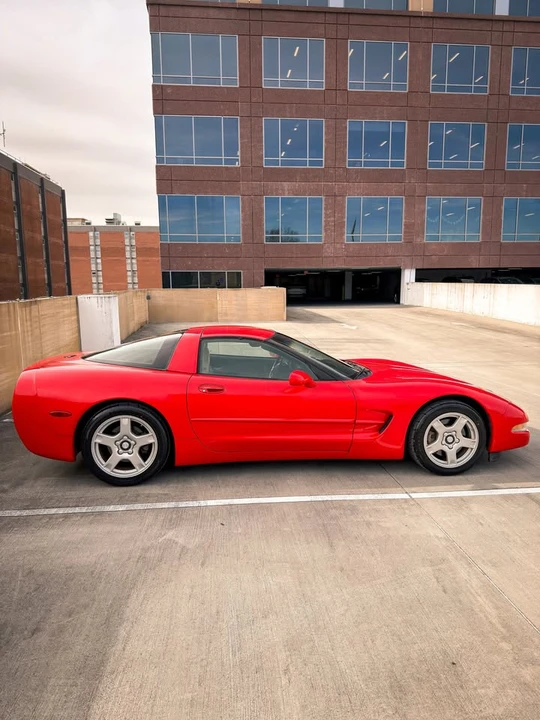 1998 Chevrolet Corvette C5 - Image 4 of 14