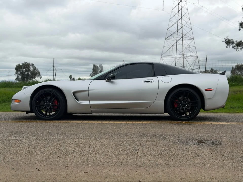 1998 Chevrolet Corvette C5 - Image 8 of 15