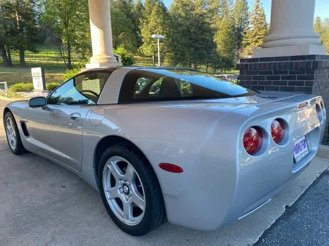 1998 Chevrolet Corvette C5 - Image 3 of 20