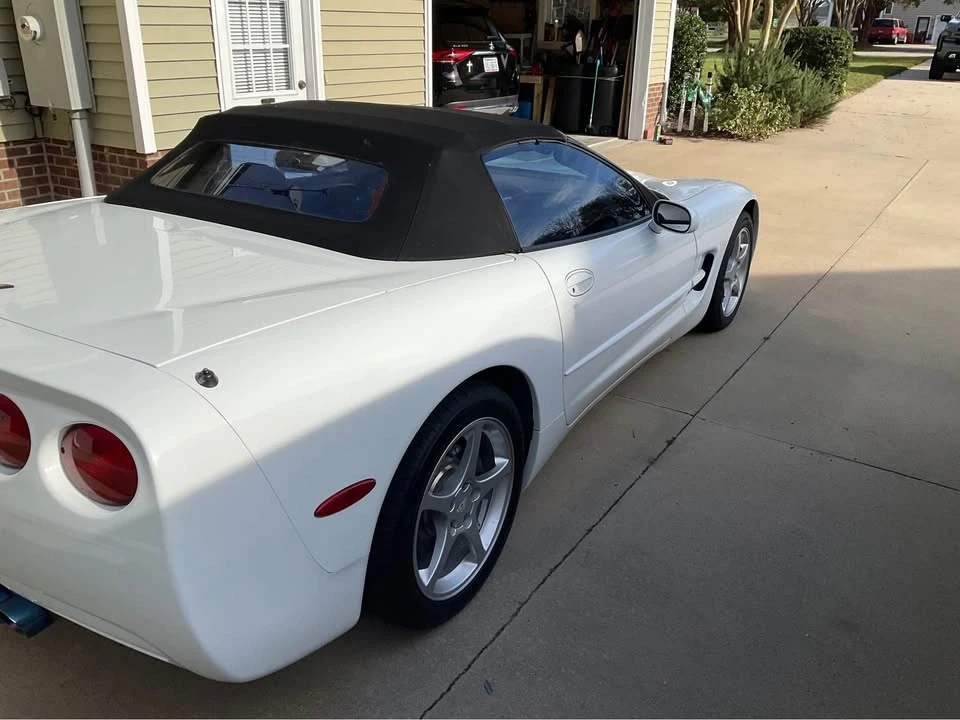 1998 Chevrolet Corvette C5 - Image 2 of 15