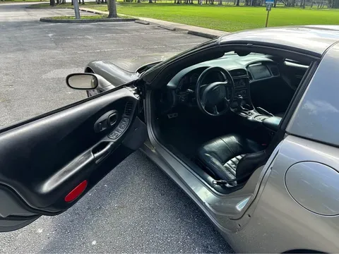 1998 Chevrolet Corvette C5 - Image 4 of 5