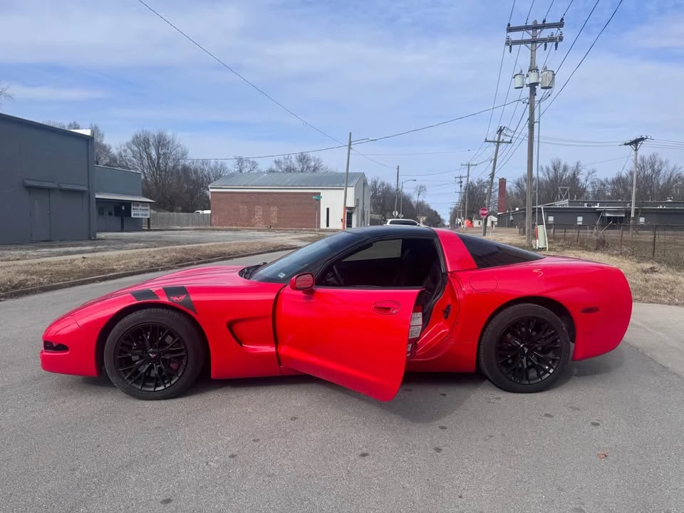 1998 Chevrolet Corvette C5 - Image 3 of 19