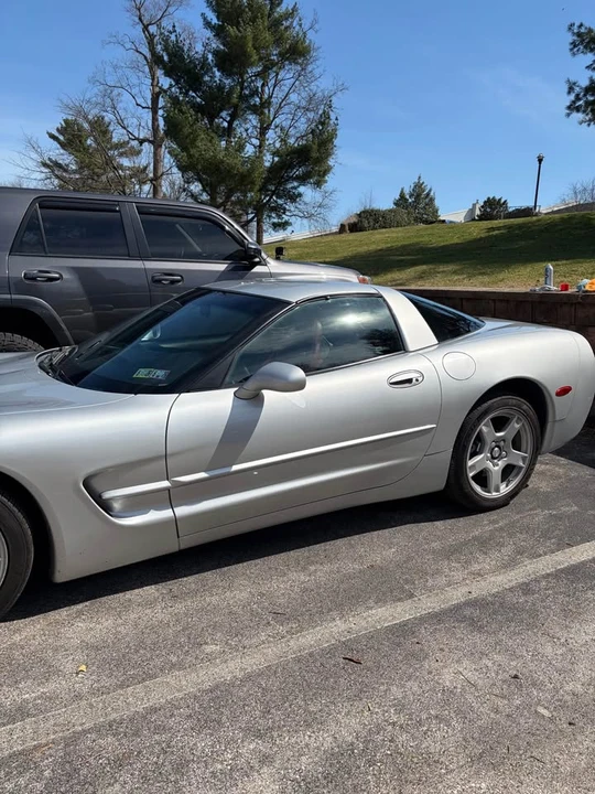 1998 Chevrolet Corvette C5 - Image 1 of 17